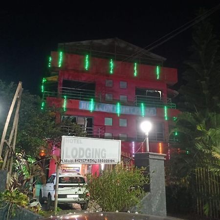 On Point Plaza Bed & Breakfast Murūd Dış mekan fotoğraf